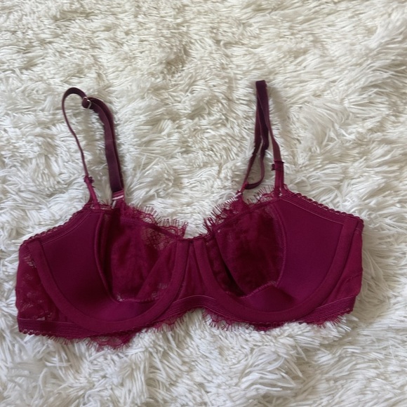 Victoria's Secret Dream Angels Push Up Without Padding Bra - Picture 4 of 10